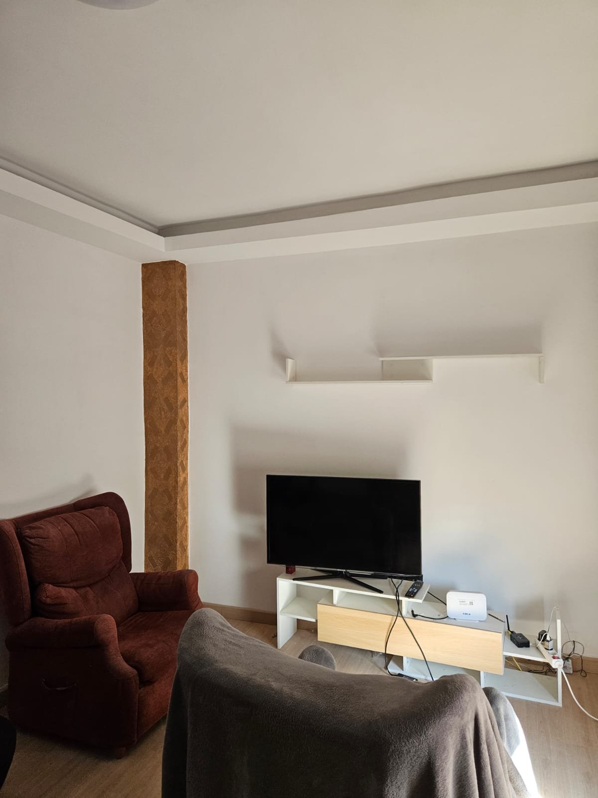 Salón reformado por Civitec Reformas